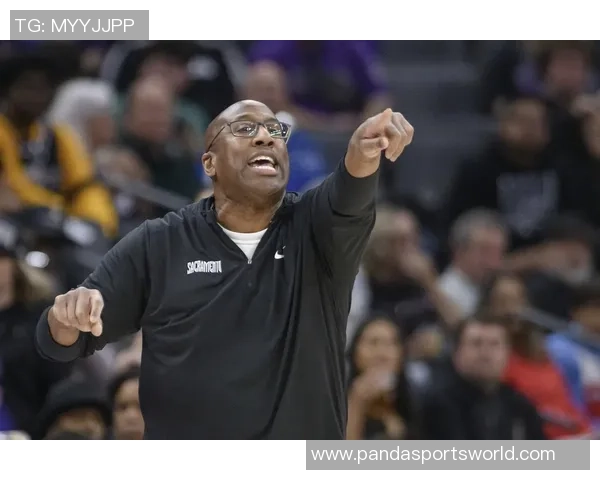 布朗坦言为球队争冠付出巨大牺牲期待大家重新认识我的实力与价值