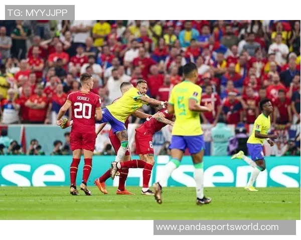 翁达夫背对球门神奇一击外脚背凌空撩射精彩破门瞬间 翁达夫背对球门神奇一击外脚背凌空撩射精彩破门瞬间